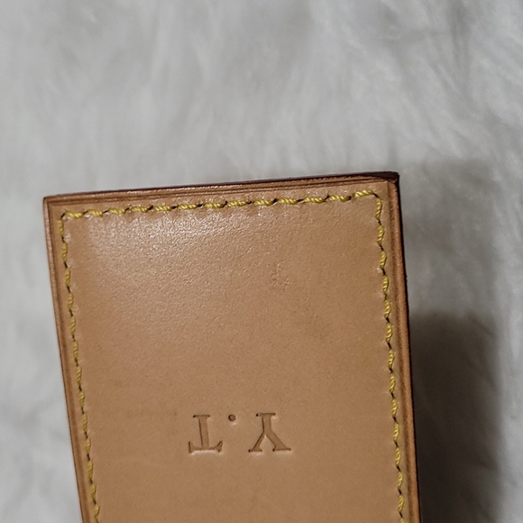 🤩 Louis Vuitton Name Tag Tan Leather  with Initials - Picture 14 of 16